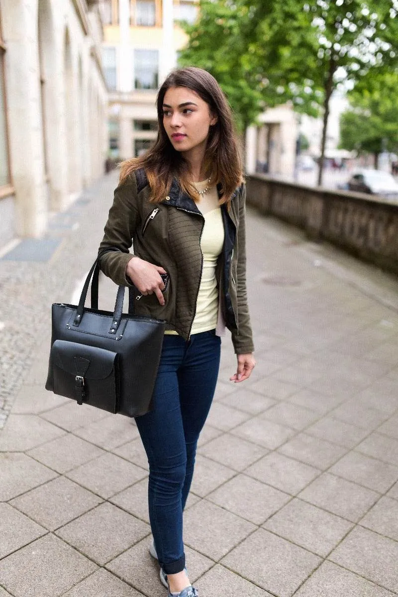 Brittany Travel Tote Bag – Raven Black