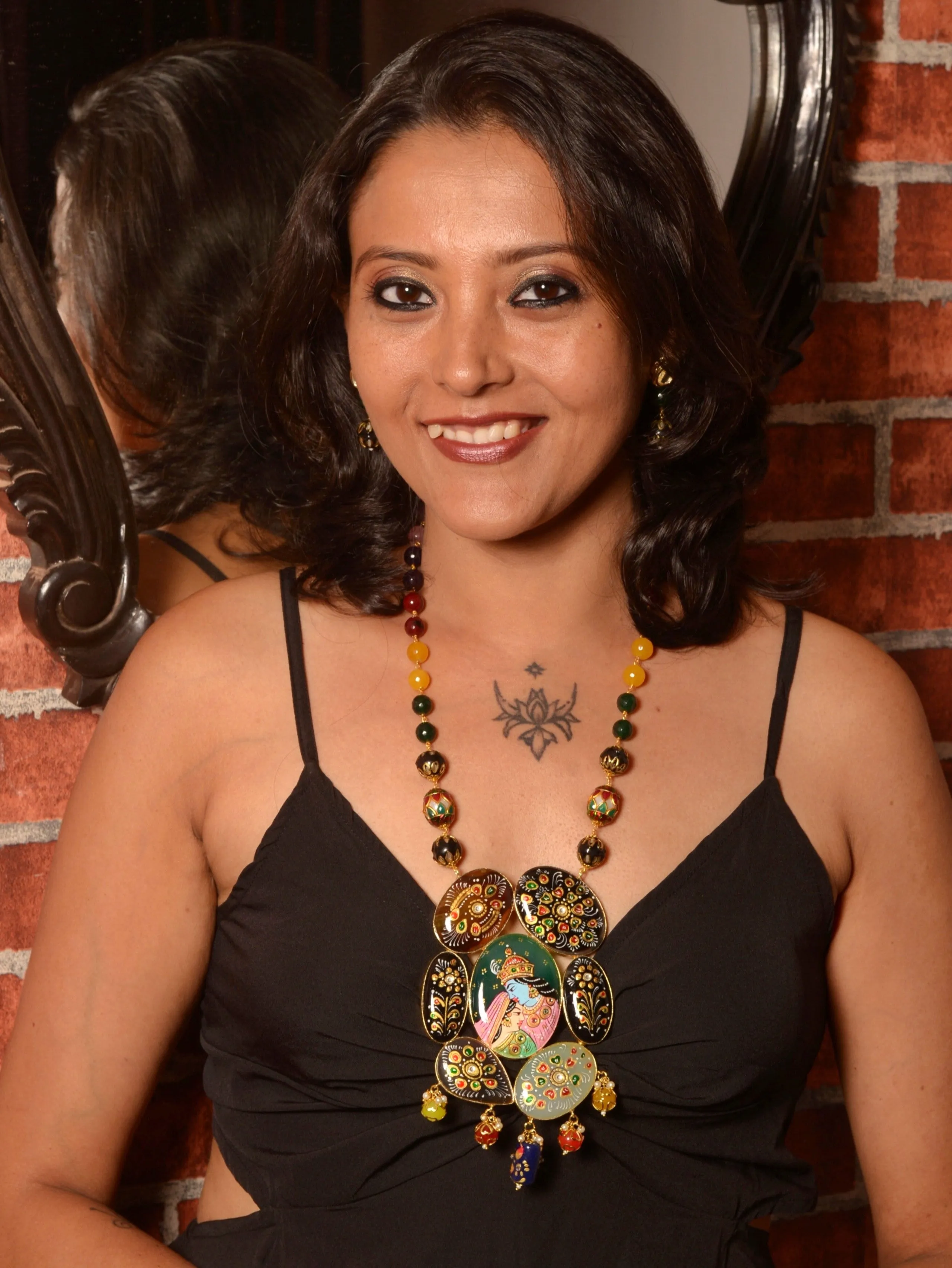 Darmika Tanjore Necklace & Earrings  set
