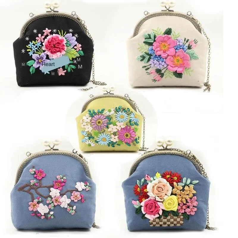EI -2021 CLUTCHES BAGS FOR WOMEN CS012