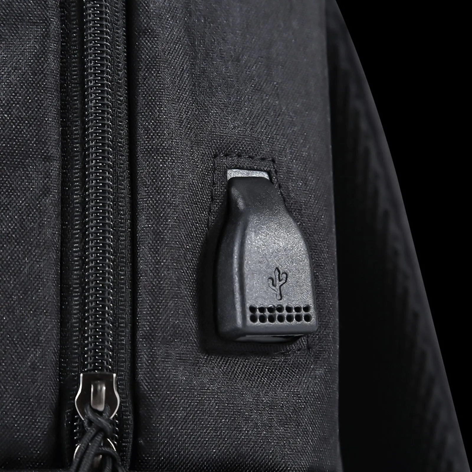 Marvo 15.6" Laptop Backpack with USB Charging Port - Black | 927496