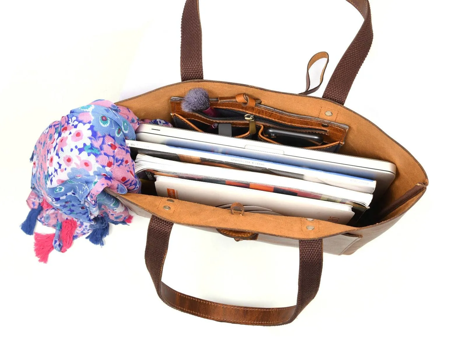 Melilla Travel Tote Bag – Caramel Brown