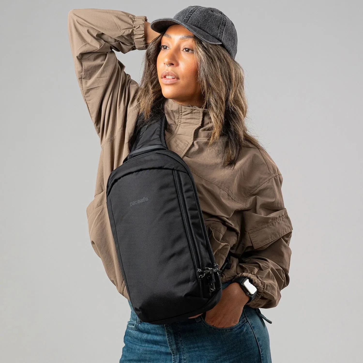 Pacsafe Vibe 325 Anti Theft Cross Body Pack