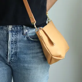 Summer Seconds Sale - Small Leather Convertible Crossbody Clutch Bag - Beige No. 10