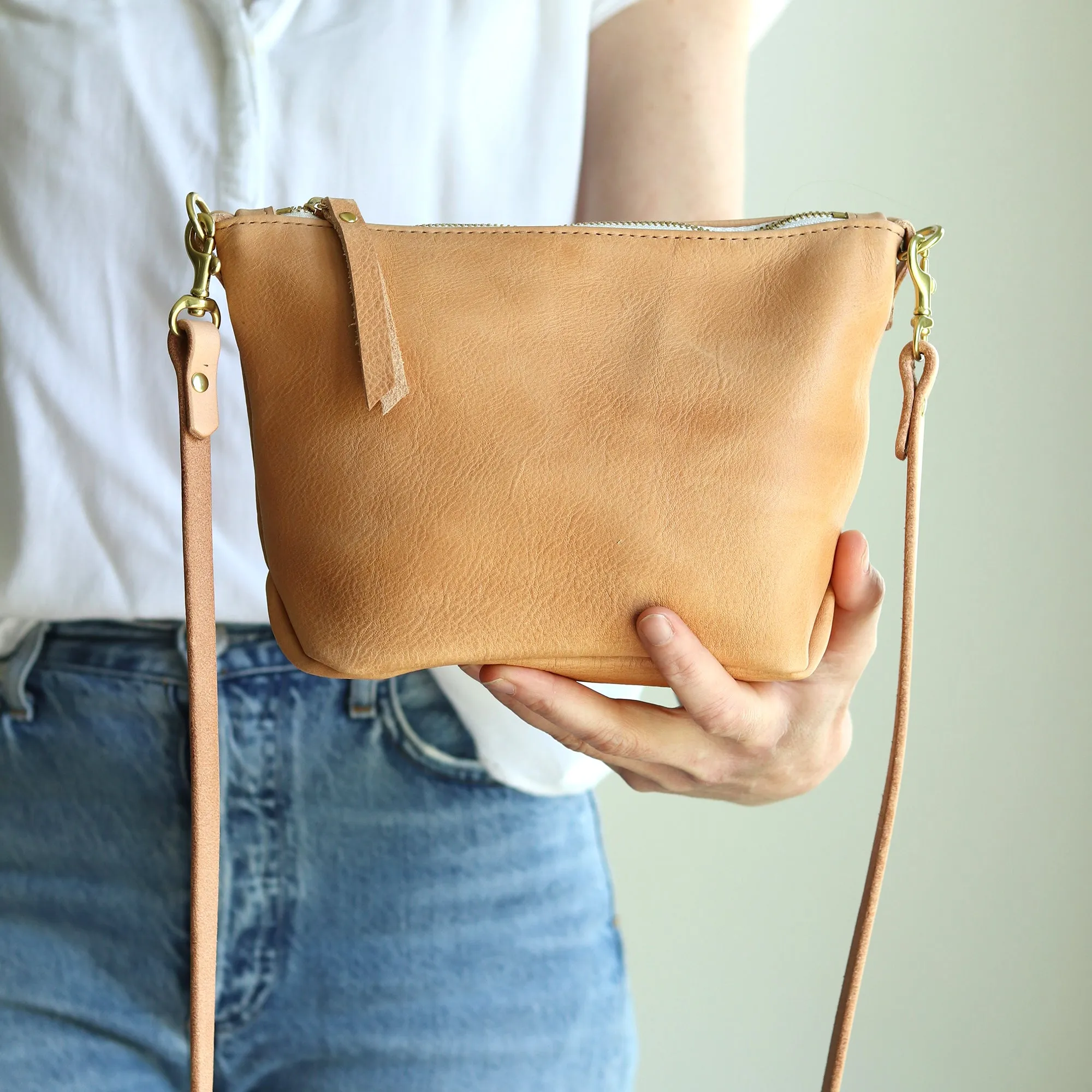 Summer Seconds Sale - Small Leather Convertible Crossbody Clutch Bag - Beige No. 3